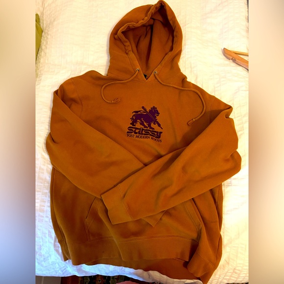 Stussy Men's Gold Lion Hoodie - Picture 1 of 6